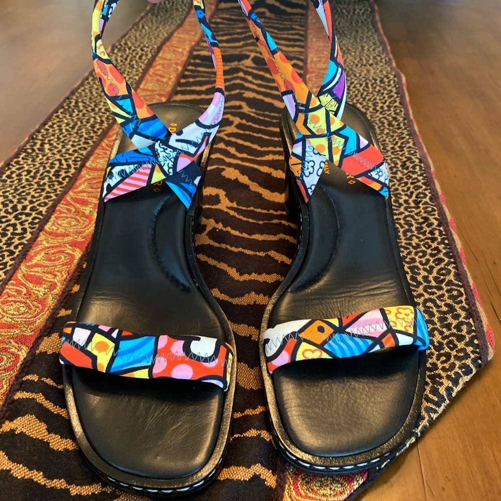 Donald Pliner shoes